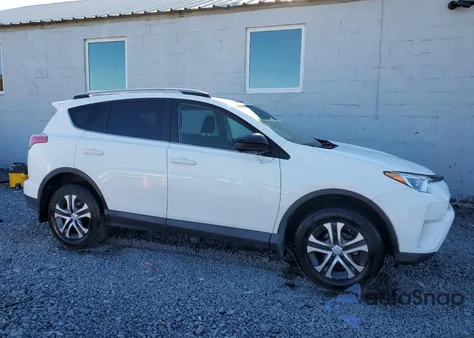 2017 Toyota Rav4 Le из США, поврежденный, VIN JTMBFREV2HJ105872